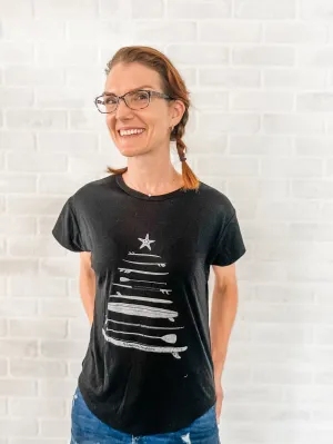 HOLIDAY SLEDS BLACK CAP SLEEVE T-SHIRT