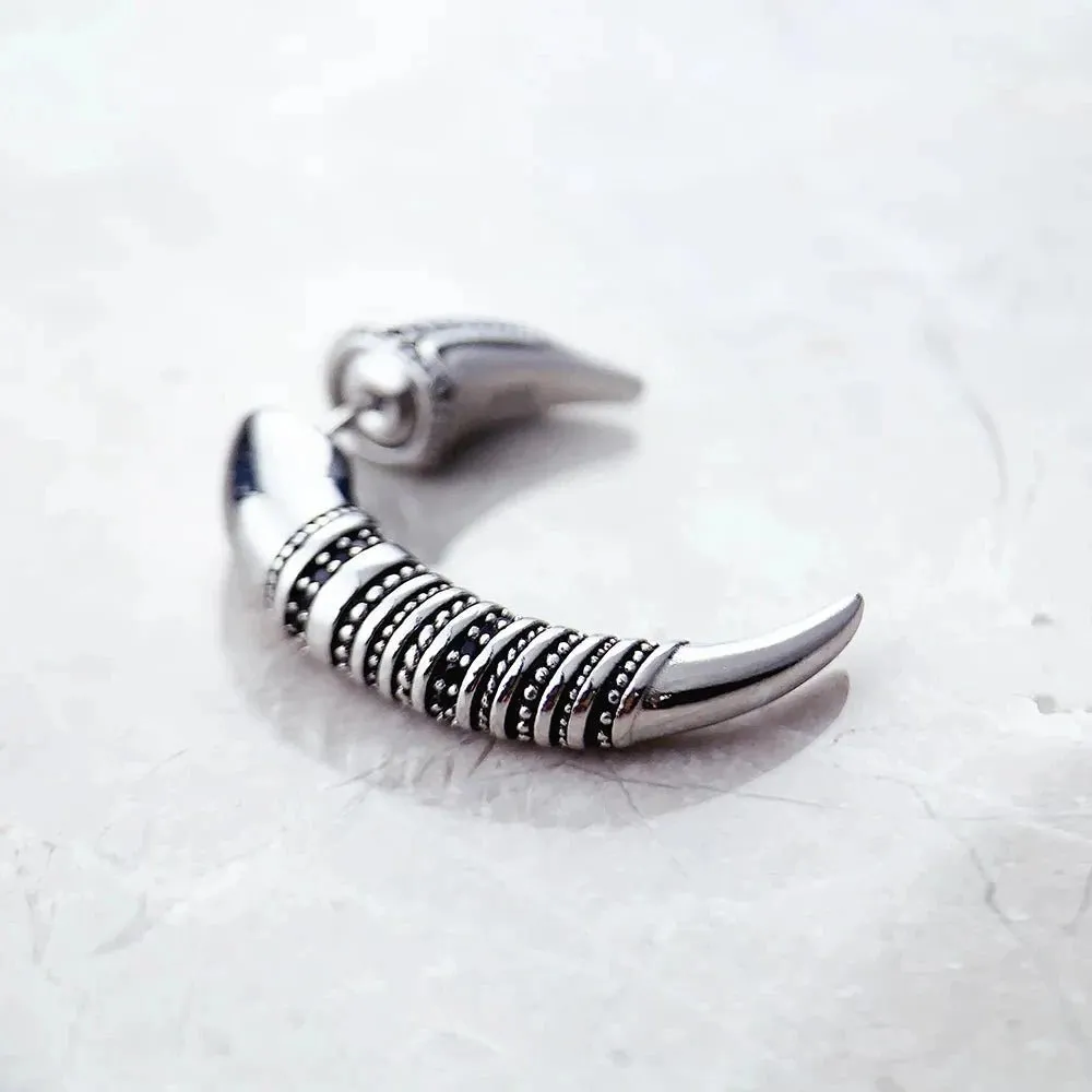 Unique Claw Design Earrings